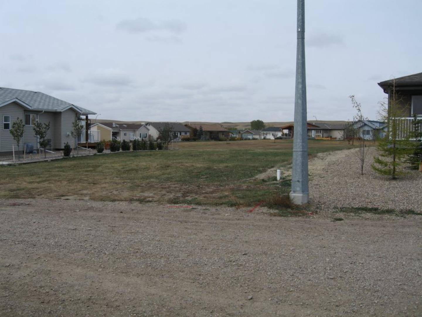 Rural Vulcan County, AB T0L 0R0,526 Meadow LN