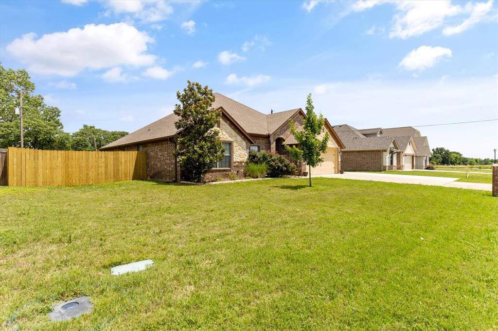 Bridgeport, TX 76426,704 Timberline Drive