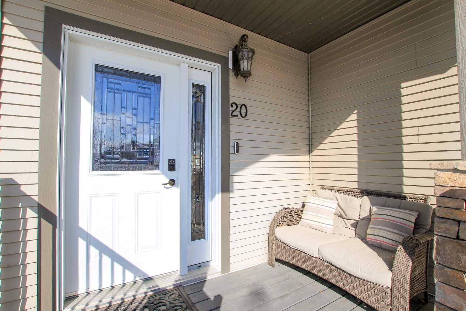 Red Deer, AB T4R 0H6,20 Vincent Close