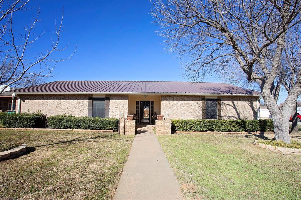 Graham, TX 76450,1420 Green Street