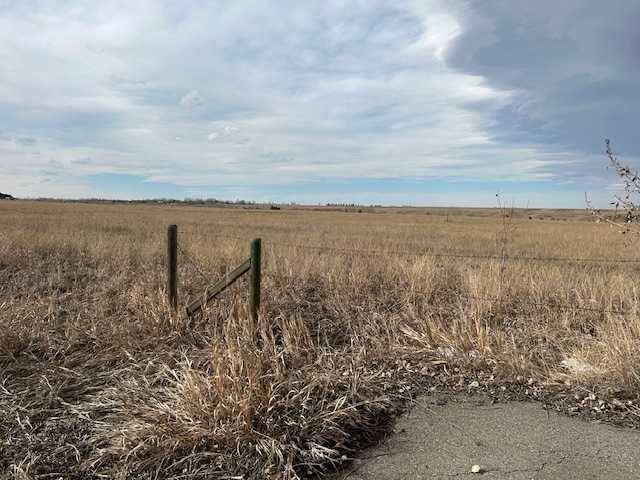 Rural Foothills County, AB T1S 4M4,121028 272 AVE E