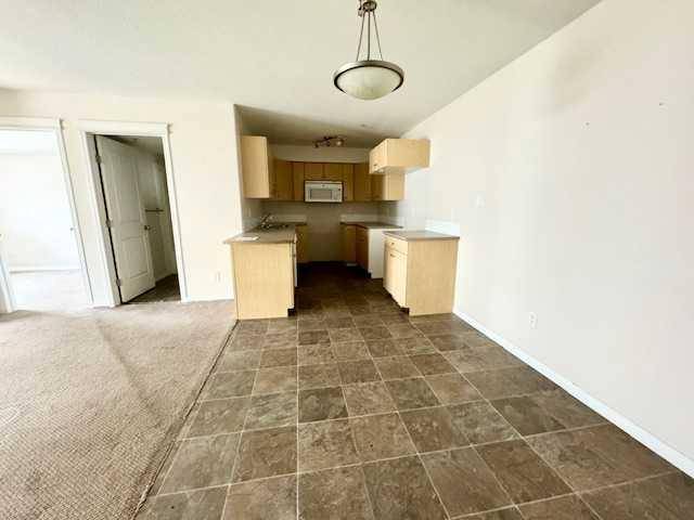 Fort Mcmurray, AB T9H 3M7,9604 Manning AVE #203