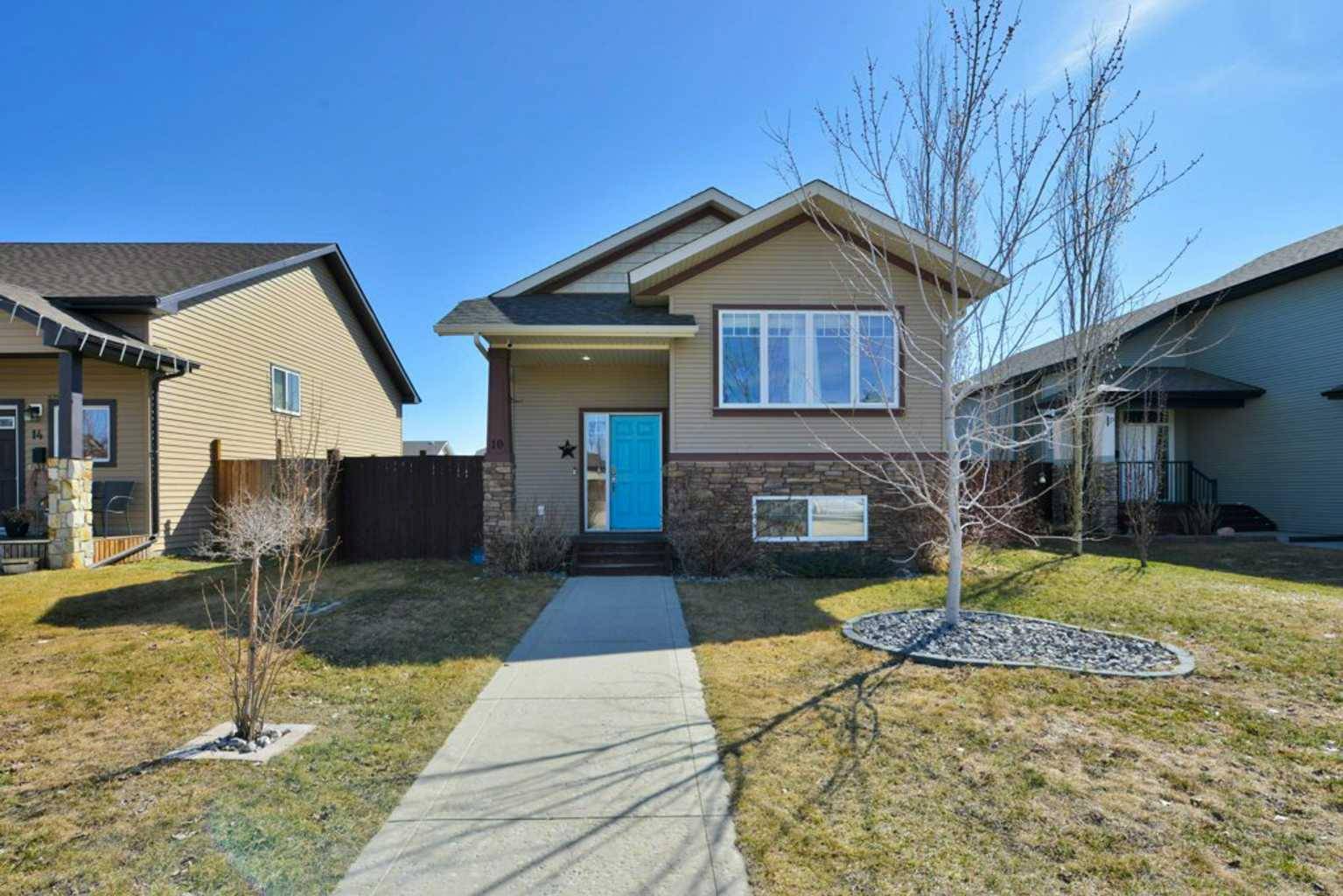 Blackfalds, AB T4M 0B9,10 Charlton AVE