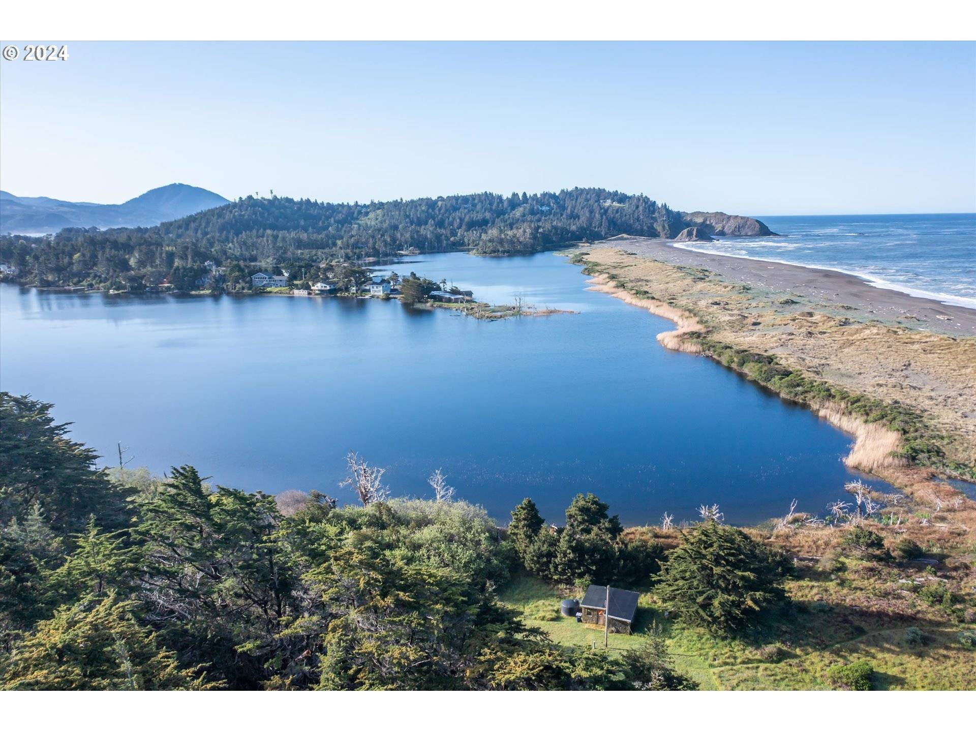 Port Orford, OR 97465,42339 PARKWOOD DR