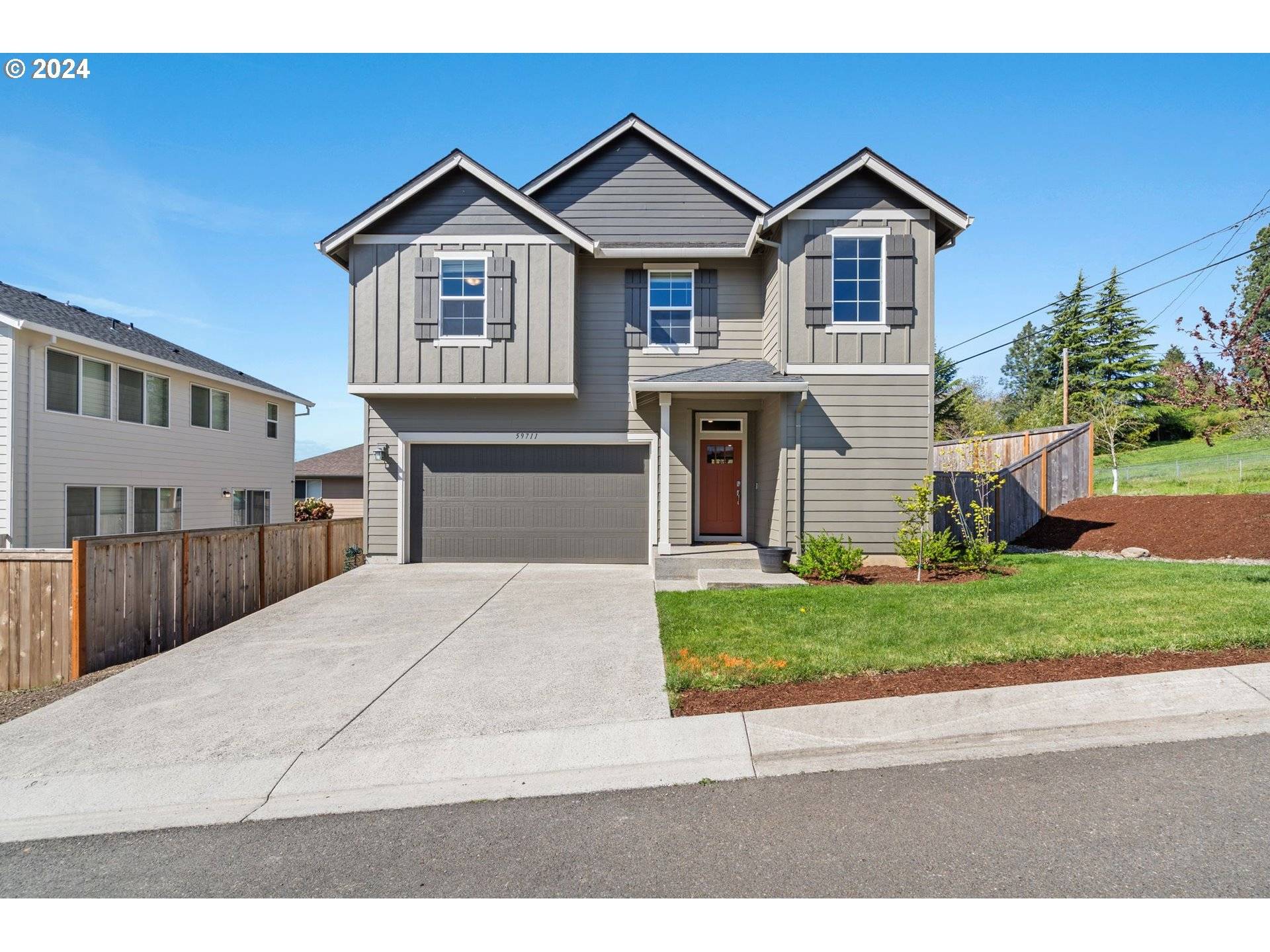 St Helens, OR 97051,59711 SAPPHIRE CT