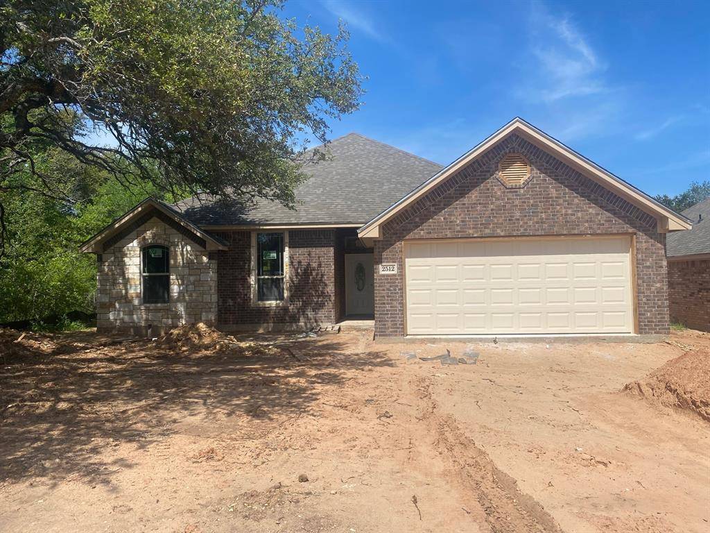 Granbury, TX 76048,2512 Creek Drive