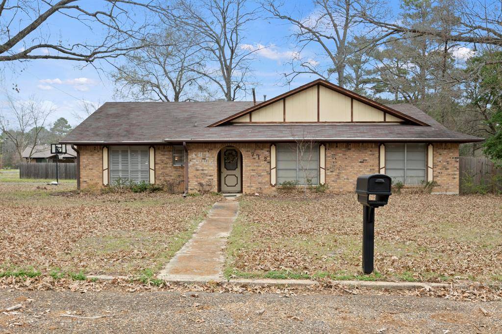 Daingerfield, TX 75638,712 Grapevine Road