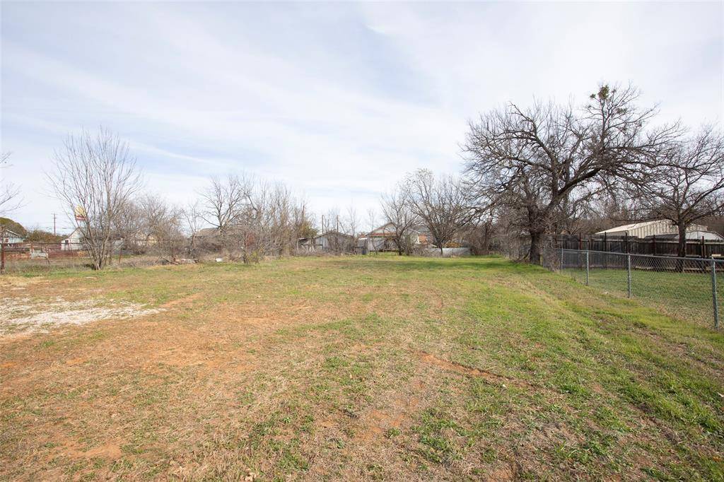 Graham, TX 76450,1711 Family Lane