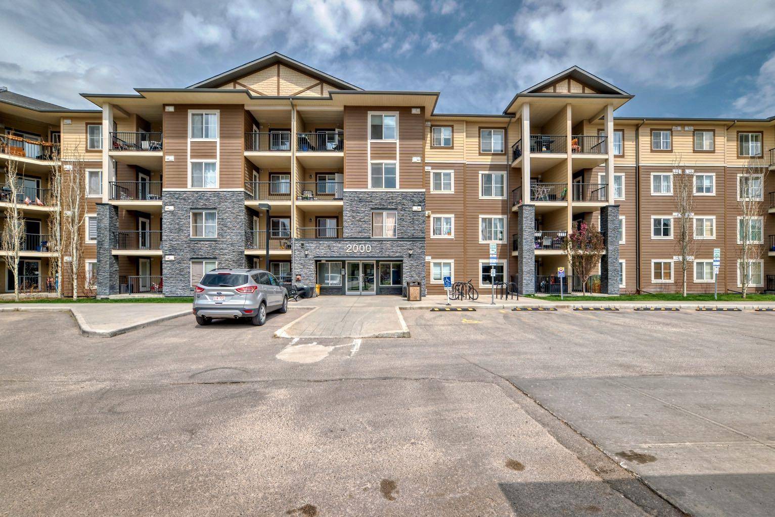 Calgary, AB T2X 2B9,81 Legacy BLVD SE #2108