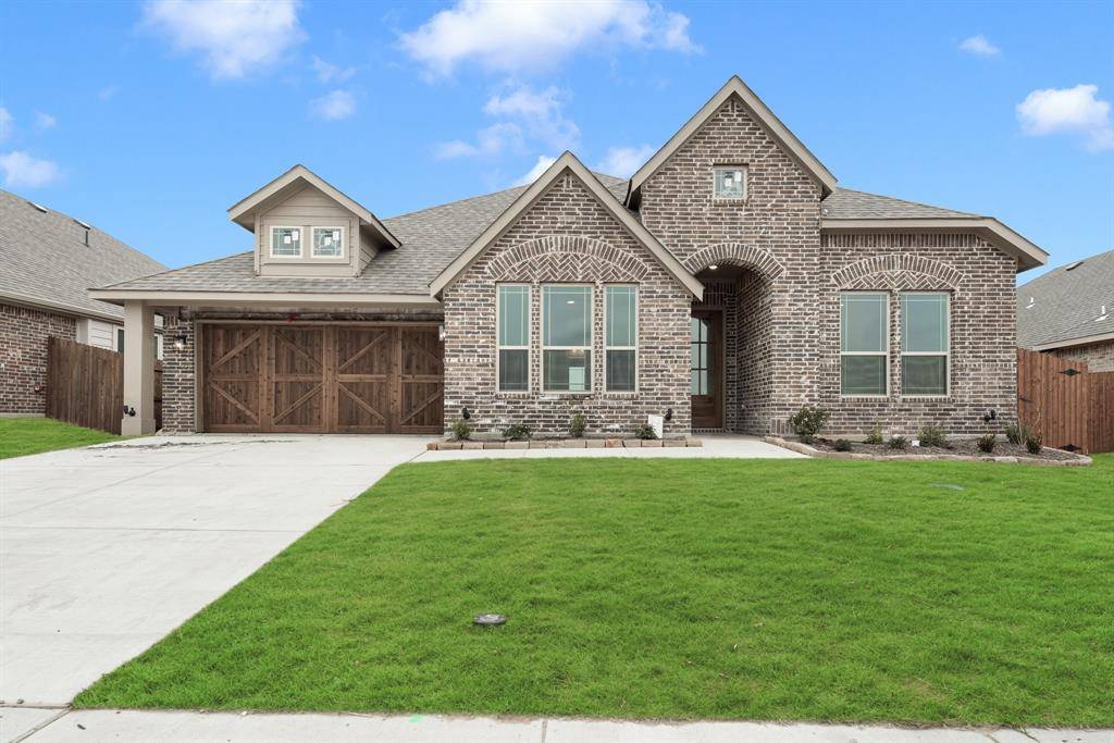 Waxahachie, TX 75165,293 Sparkling Springs Drive