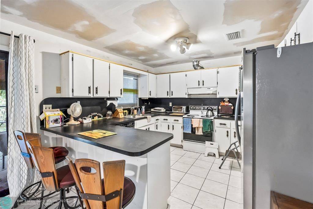 Dania Beach, FL 33312,3069 SW 45th St