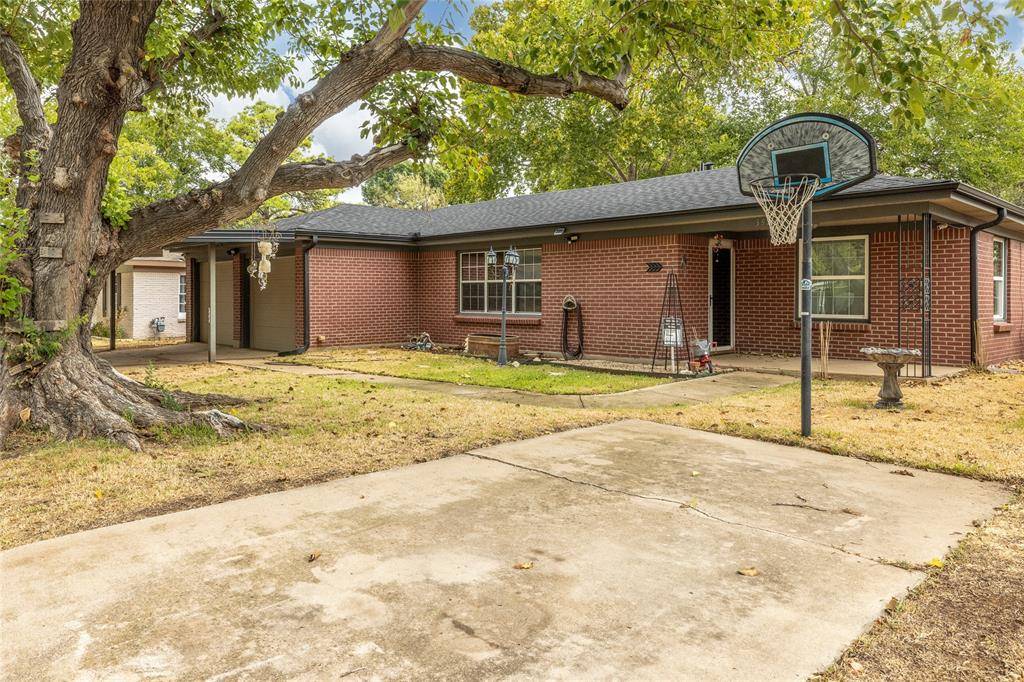 Lake Worth, TX 76135,3924 Tejas Trail