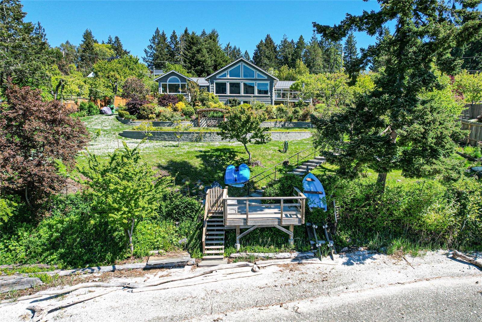 Salt Spring, BC V8K 2M1,116 Fruitvale Rd