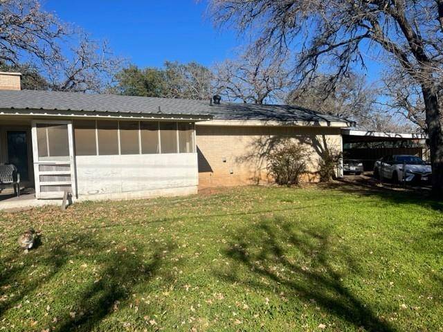 Mineral Wells, TX 76067,203 33rd Street