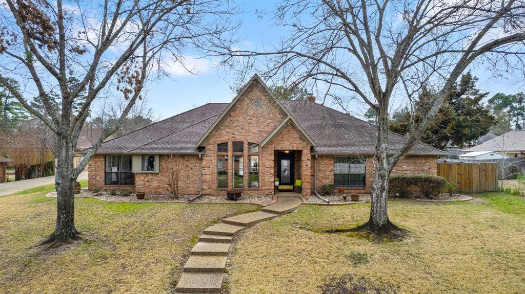 Tyler, TX 75703,1723 Old Oak Drive