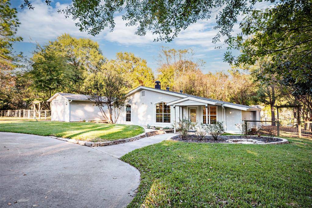 Enchanted Oaks, TX 75156,198 Lake Drive