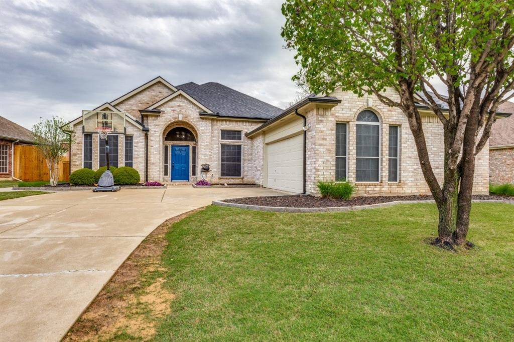 Lake Dallas, TX 75065,409 Stoneleigh Circle