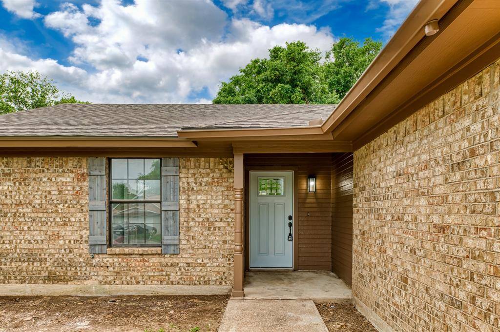 Everman, TX 76140,525 Chimney Rock Road