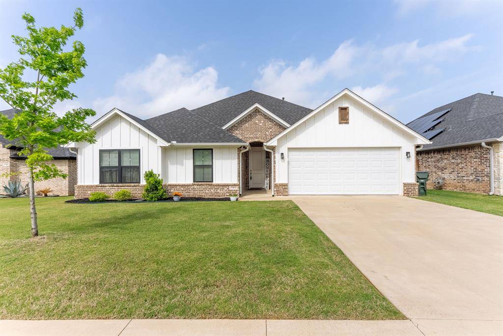 Tyler, TX 75709,11412 Lindsey Garden Drive