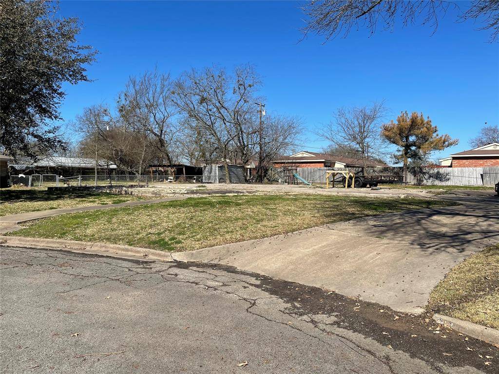 Cooper, TX 75432,1403 Circle Drive