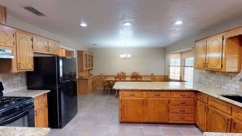 Malakoff, TX 75148,209 Country Lane