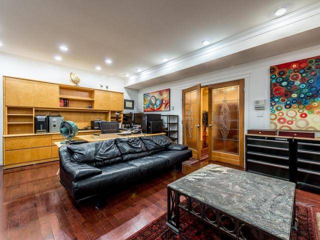 Kamloops, BC V2C 4L6,2736 THOMPSON DRIVE