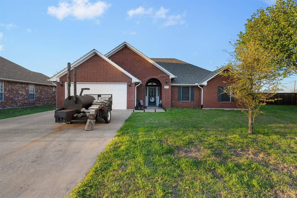 Van Alstyne, TX 75495,708 Elm Circle