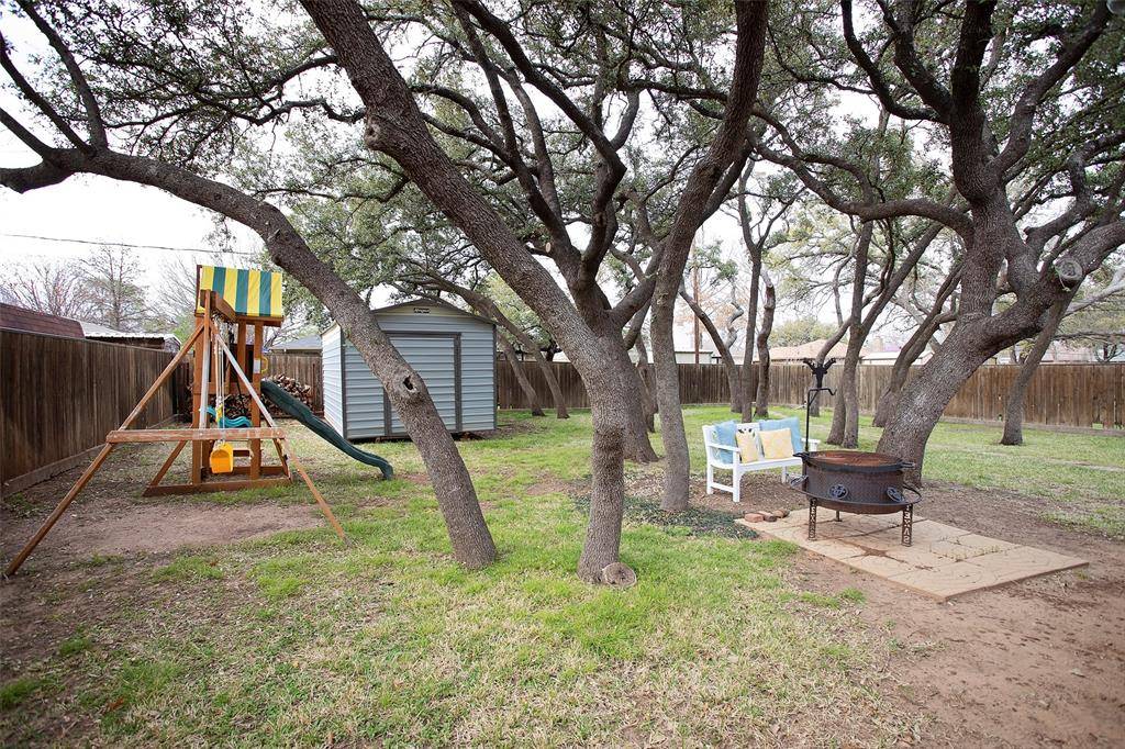 Graham, TX 76450,1404 Green Street