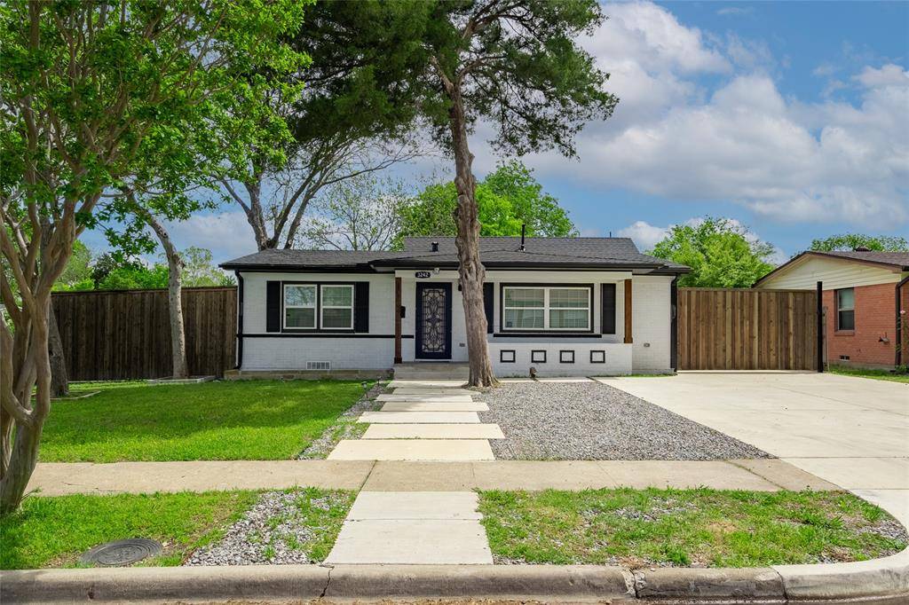 Dallas, TX 75228,3242 Mayhew Drive