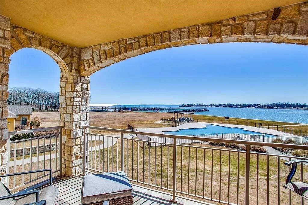 Corsicana, TX 75109,9900 Northshore #3202