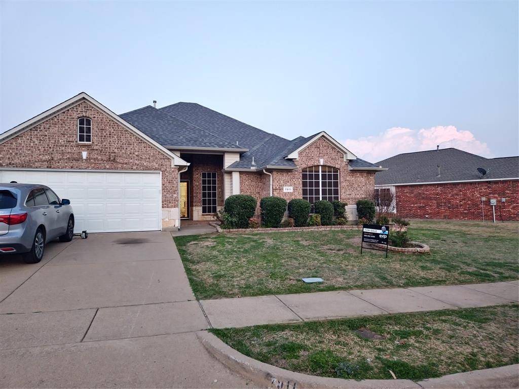 Arlington, TX 76002,7911 Raton Ridge Lane