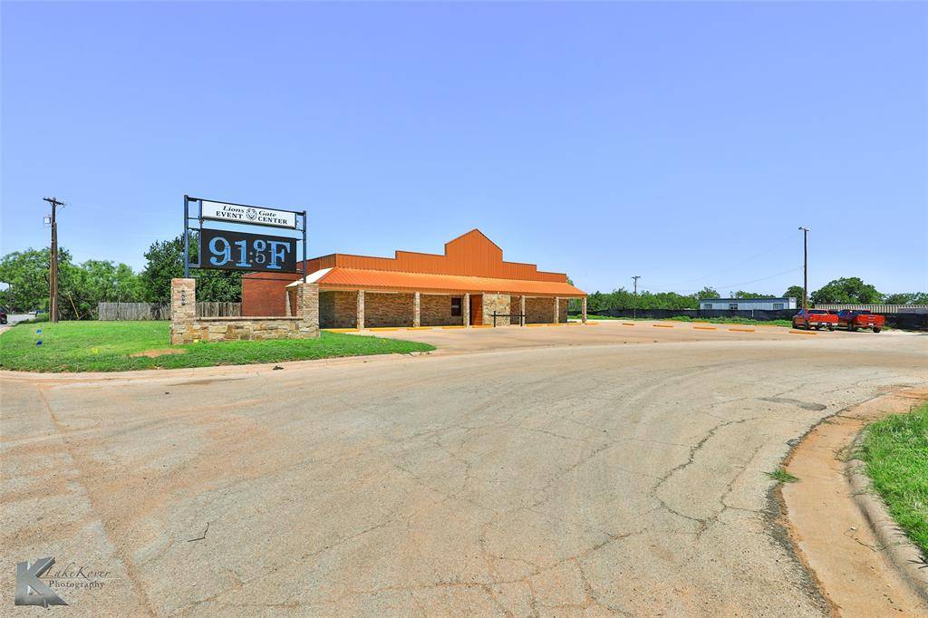 Abilene, TX 79602,550 S 11th Street