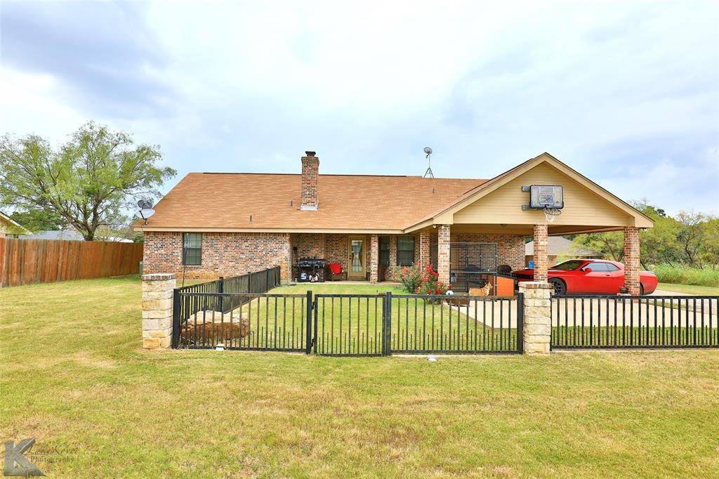 Clyde, TX 79510,1109 Woodland Drive