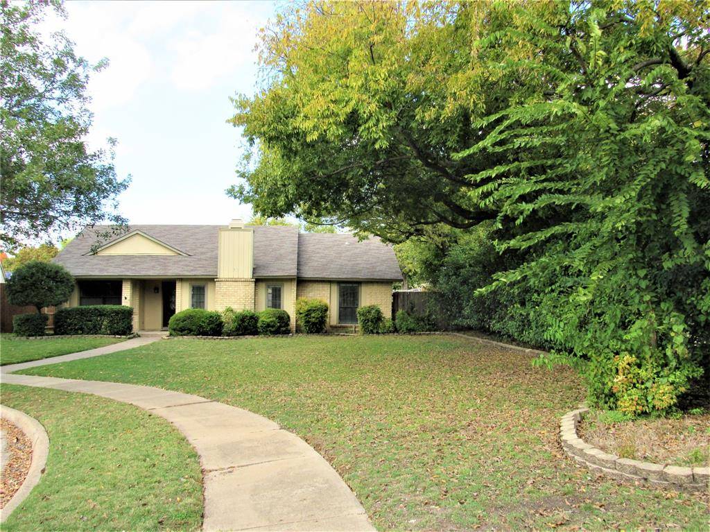 Allen, TX 75002,1319 Creekwood Court