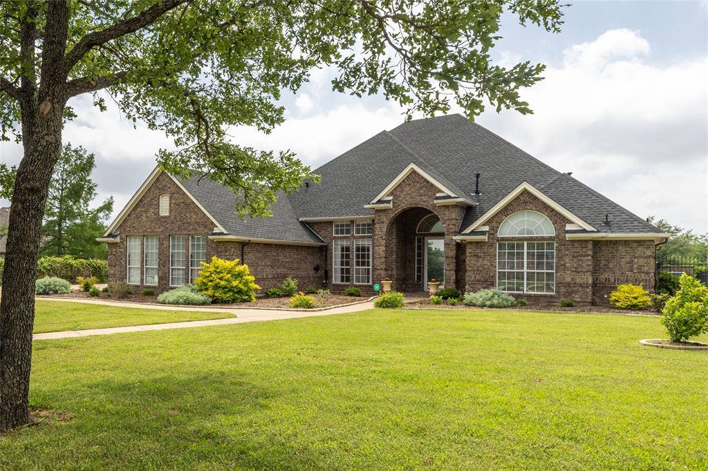 Kennedale, TX 76060,903 Shady Bend Drive