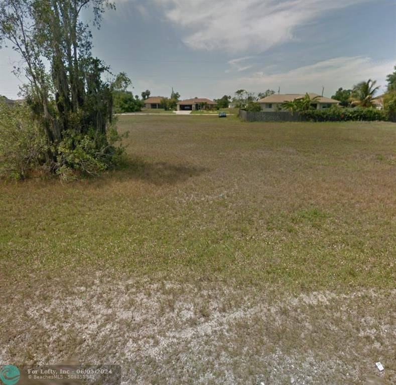 Cape Coral, FL 33909,2804 NE 7th Pl