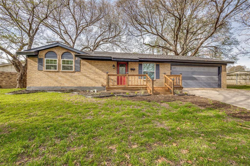 Hurst, TX 76053,1209 Trailwood Drive