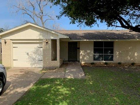 Grand Prairie, TX 75051,318 W Coral Way