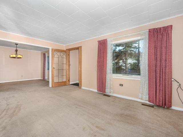 Clinton, BC V0K 1K0,1619 CARIBOO HWY 97