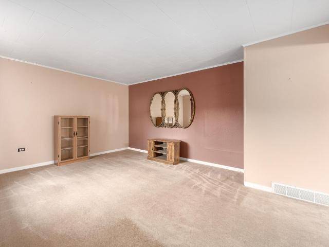 Clinton, BC V0K 1K0,1619 CARIBOO HWY 97