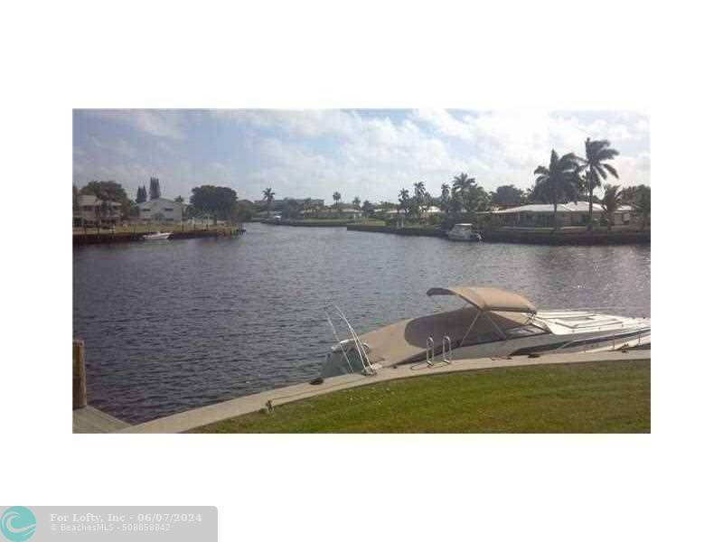 Pompano Beach, FL 33060,298 SE 6th Ave  #9