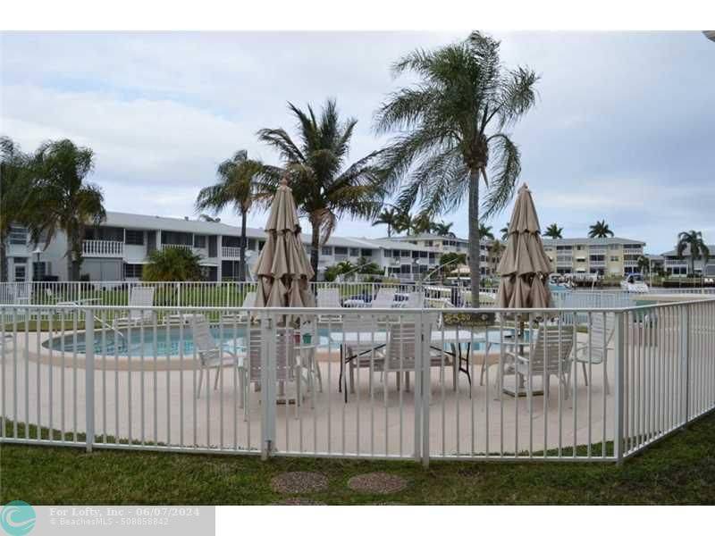 Pompano Beach, FL 33060,298 SE 6th Ave  #9