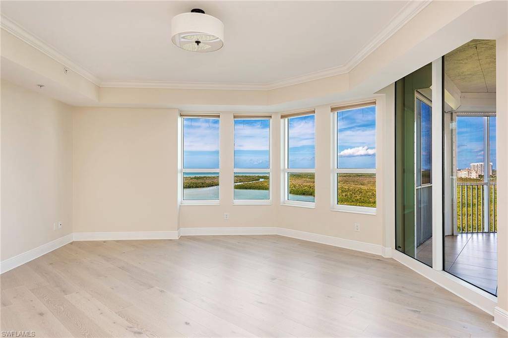 285 Grande WAY 1606, Naples, FL 34110