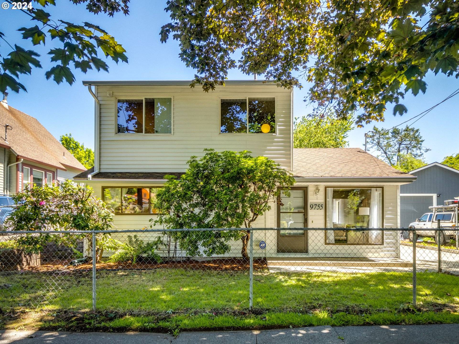 Portland, OR 97203,9755 N LEONARD ST
