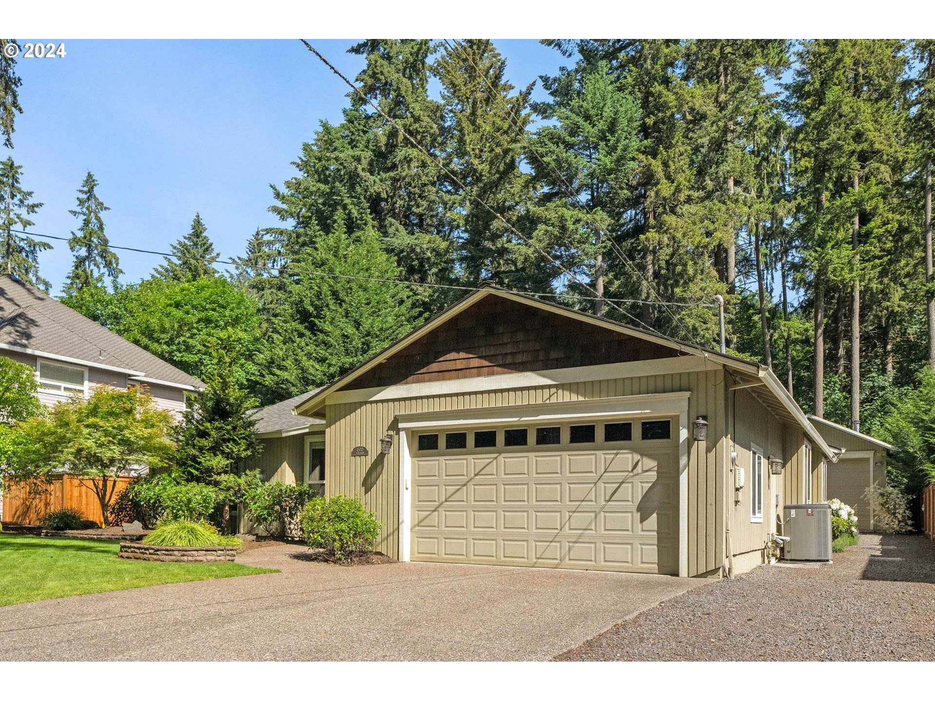 Lake Oswego, OR 97035,4500 WEST RD