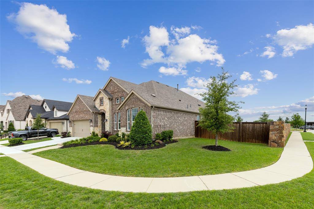 Northlake, TX 76226,200 Big Sky Circle