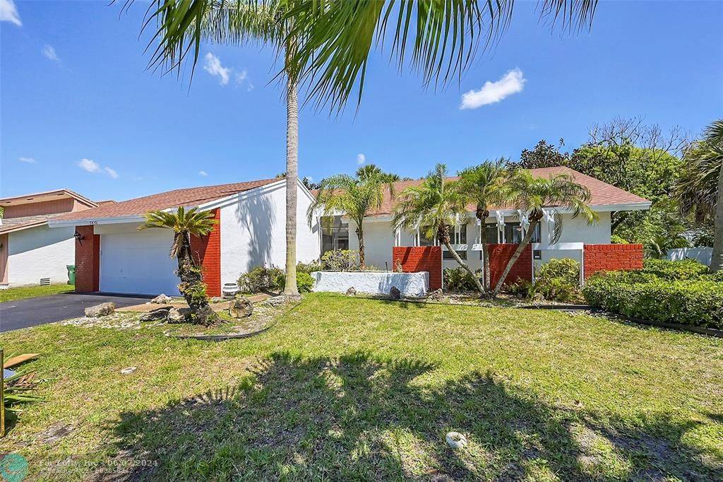 Tamarac, FL 33321,7430 Corkwood Cir