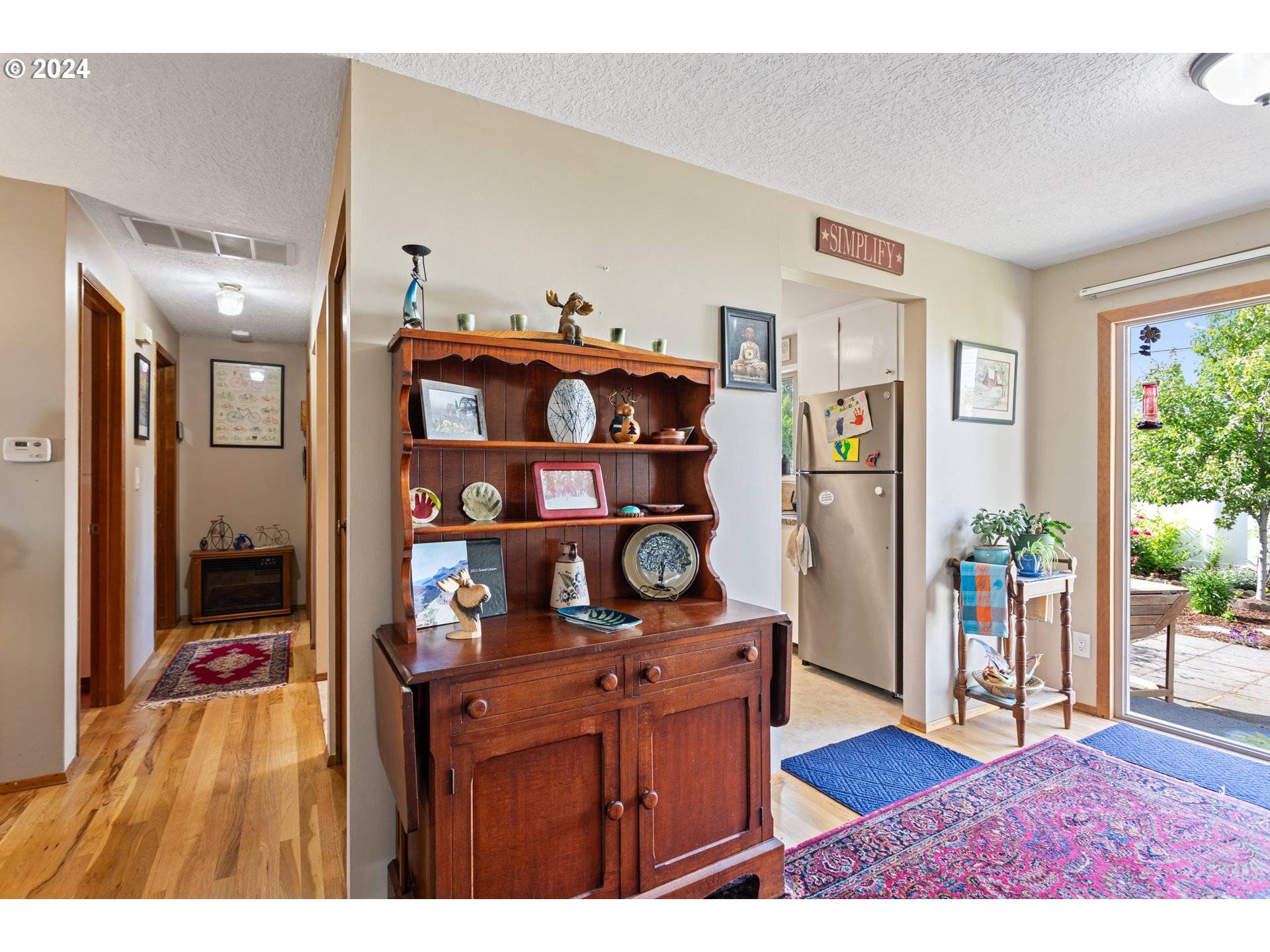 Woodburn, OR 97071,1613 KING WAY