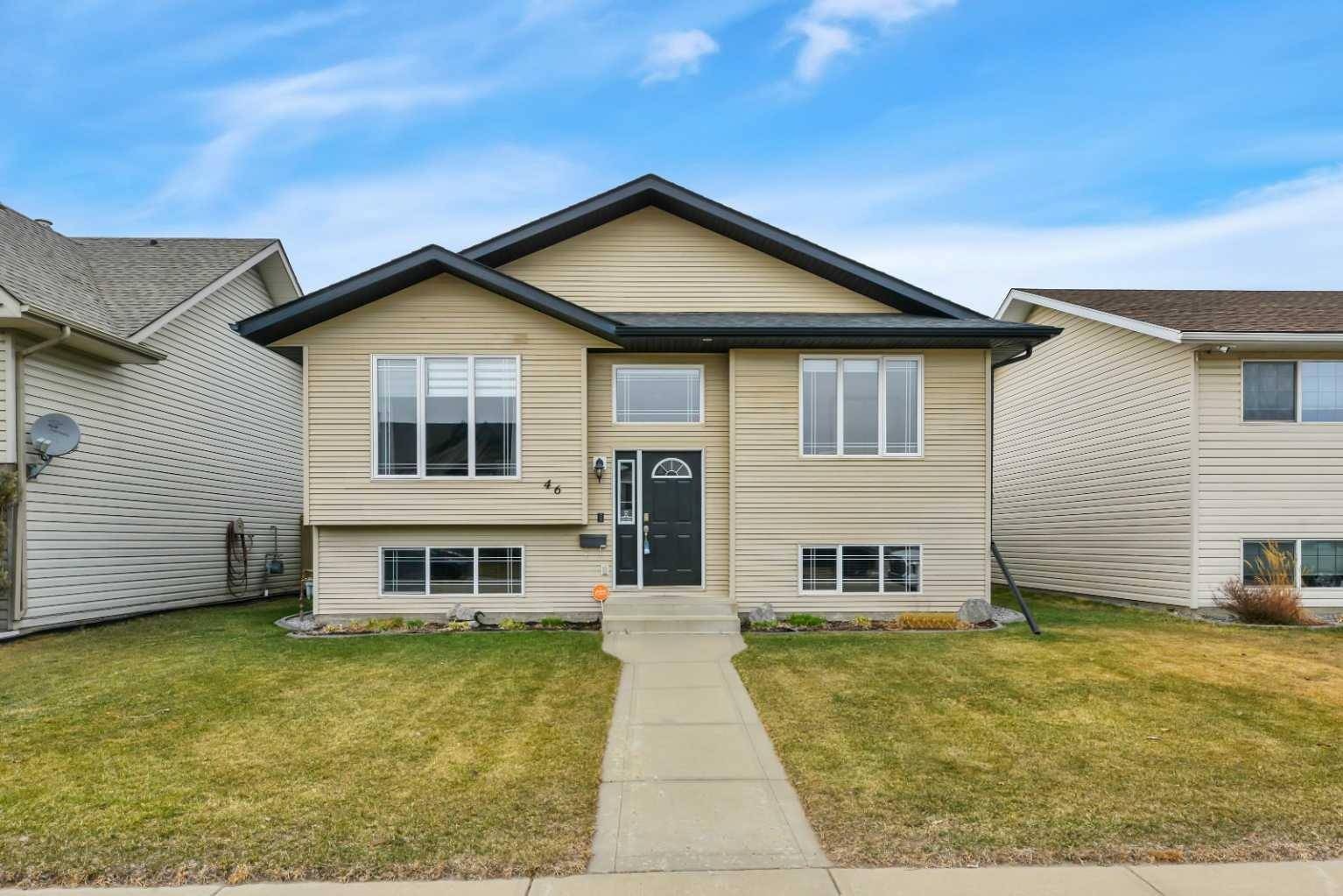 Red Deer, AB T4P 3M7,46 Kirkland Close