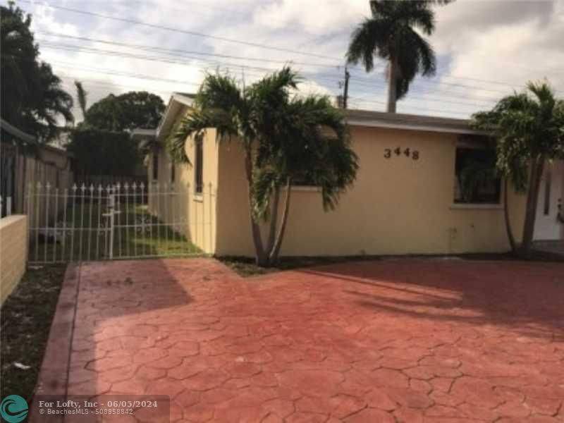 Hialeah, FL 33012,3448 W 14TH LN